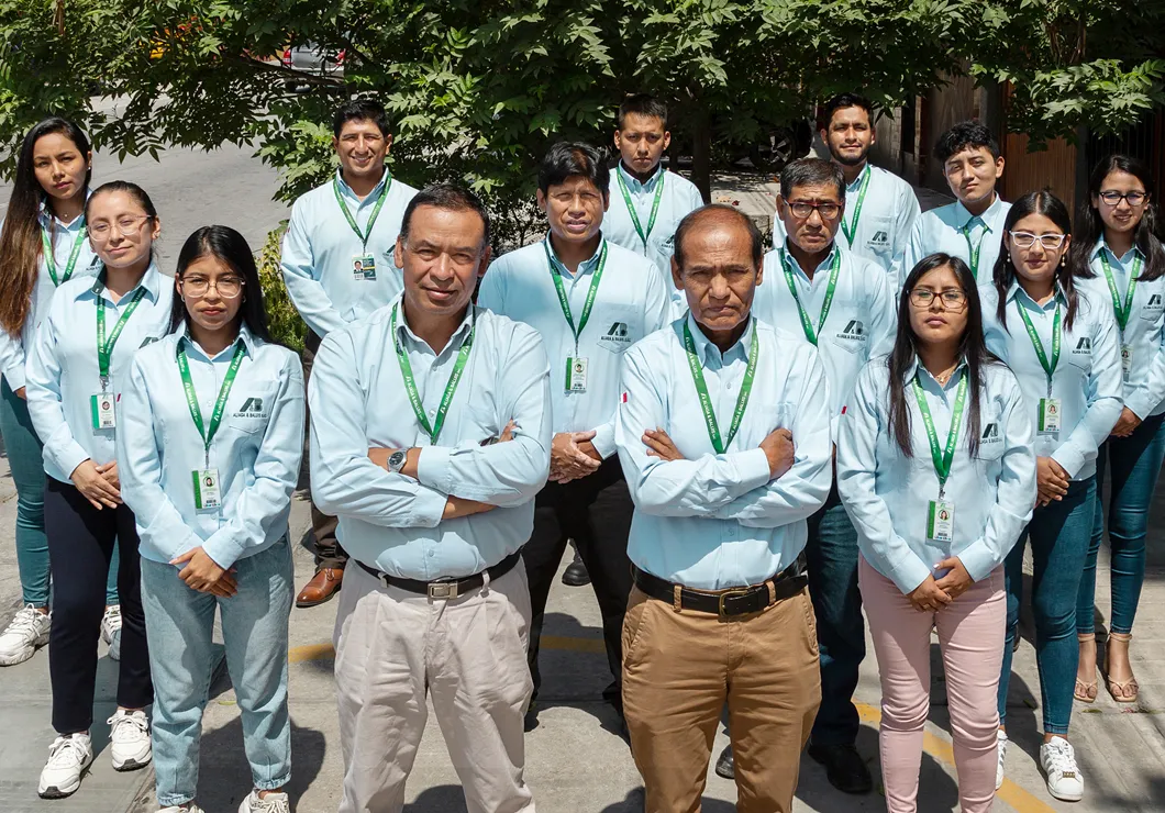 imageye___-_imgi_5_NOSOTROS-2 (1)